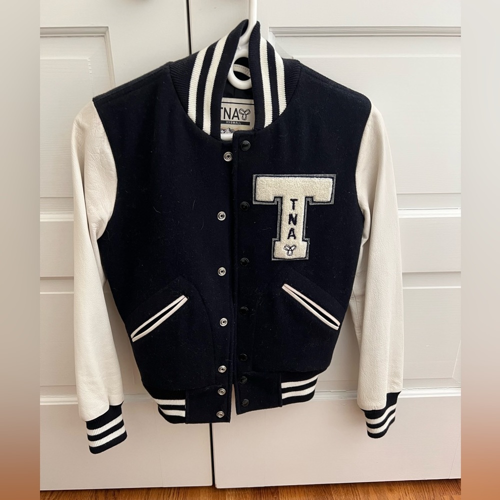 Aritzia TNA “letterman” jacket size XXS